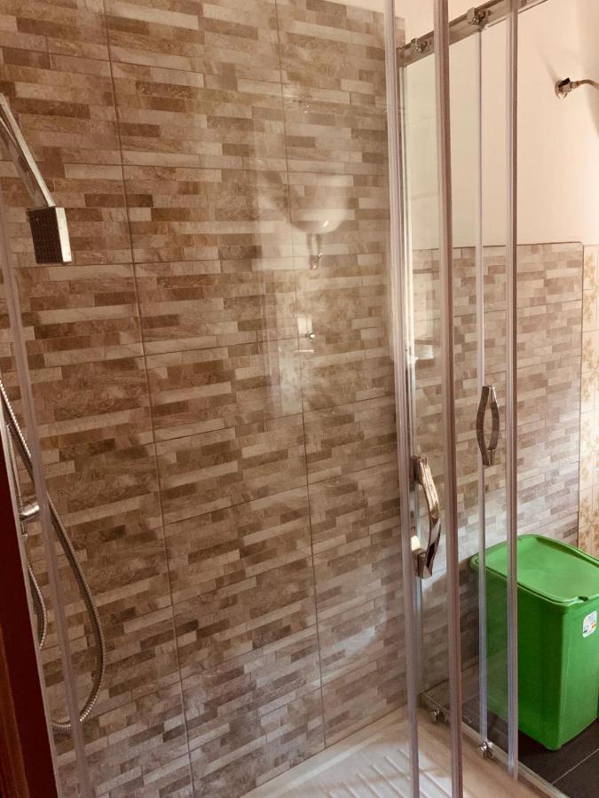 Appartamento Villa Lucia 산테우페미아 라메지아 외부 사진